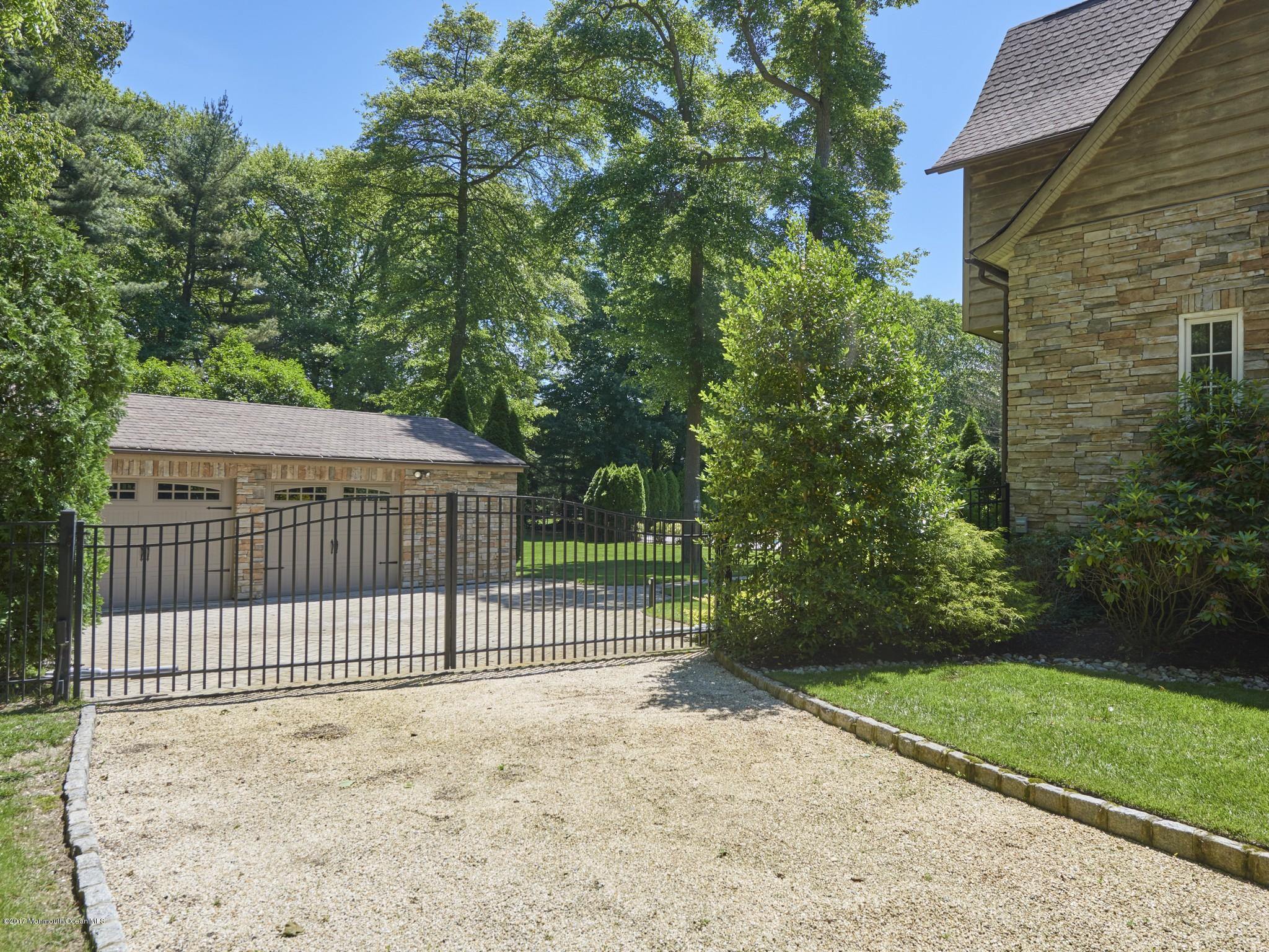 125 Ave Of Two Rivers Rumson, NJ 07760 - Photo 18 of 18 BAP_6977