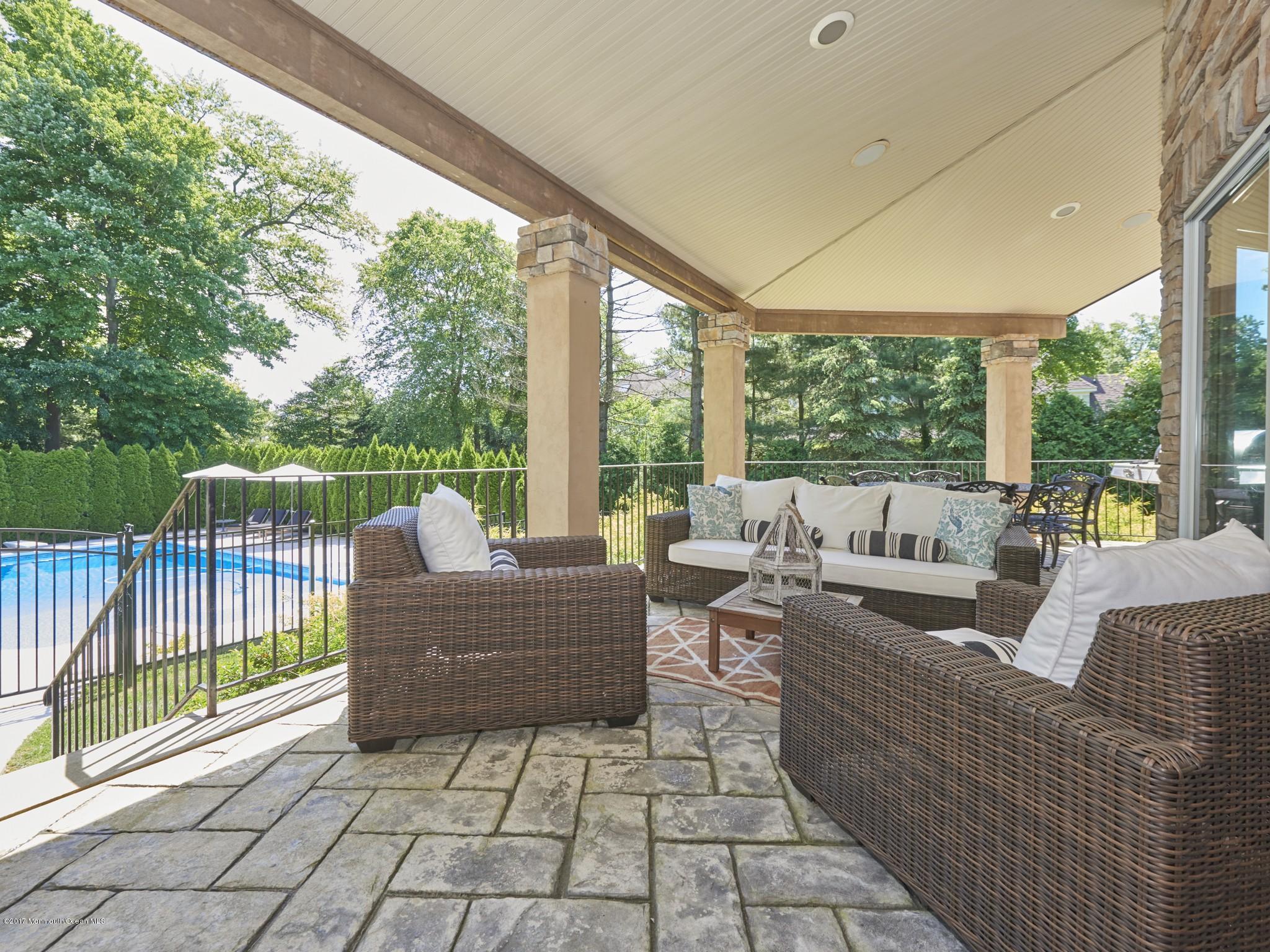 125 Ave Of Two Rivers Rumson, NJ 07760 - Photo 7 of 18 BAP_6955