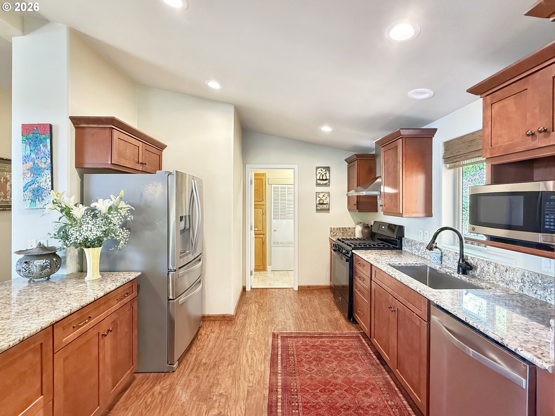 97748 North Bank Chetco River Road, Unit A1 Brookings, OR 97415 - Photo 12 of 45 Kitchen