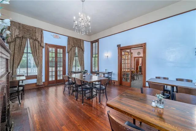 $1,700,000 | 622 East Main Street, Blackshear, GA 31516