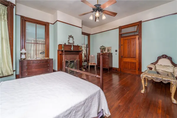 $1,700,000 | 622 East Main Street, Blackshear, GA 31516