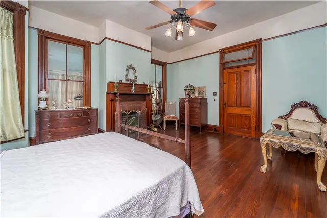 $1,700,000 | 622 East Main Street, Blackshear, GA 31516