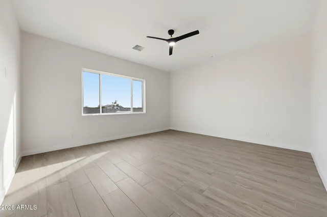 $949,740 | 17743 West Dale Lane, Surprise, AZ 85387