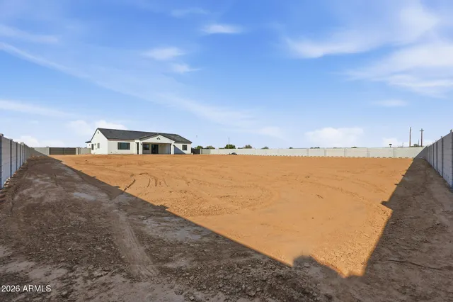 $949,740 | 17743 West Dale Lane, Surprise, AZ 85387