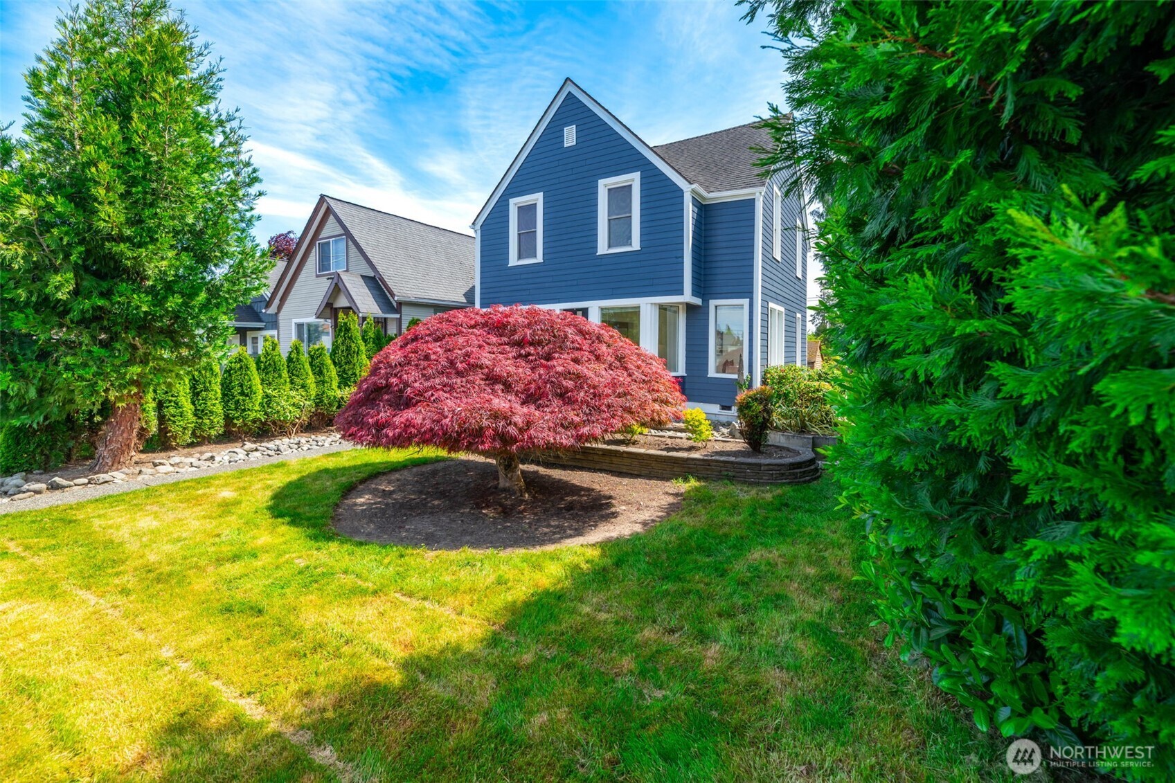 3619 Colby Avenue Everett, WA 98201 - Photo 2 of 33
