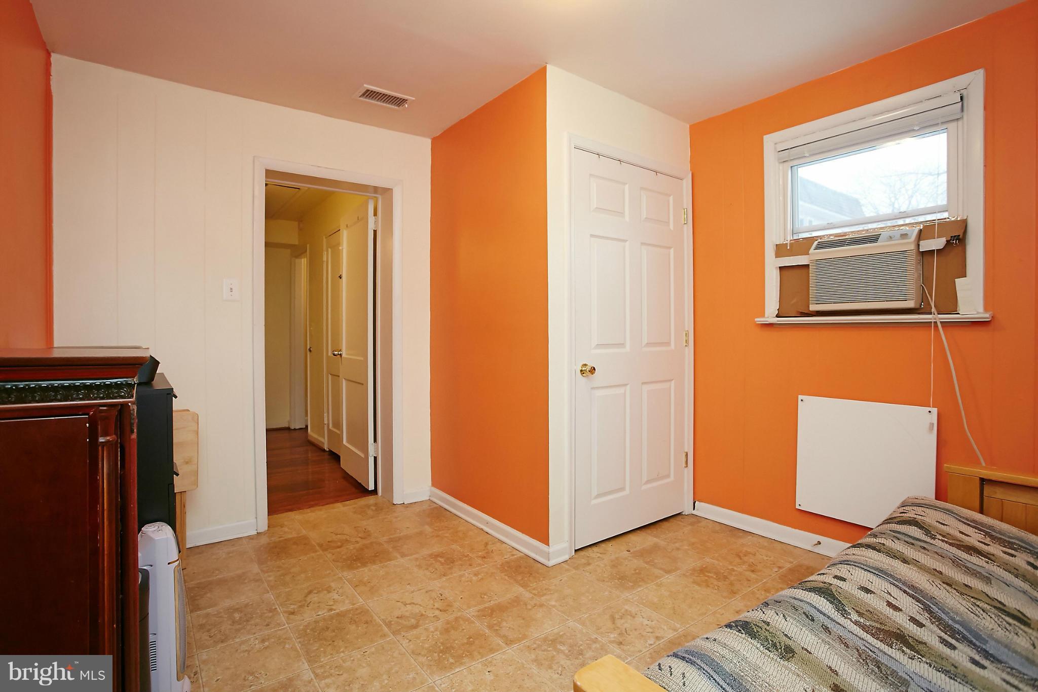 2929 Weisman Road Silver Spring, MD 20902 - Photo 11 of 22 Bedroom