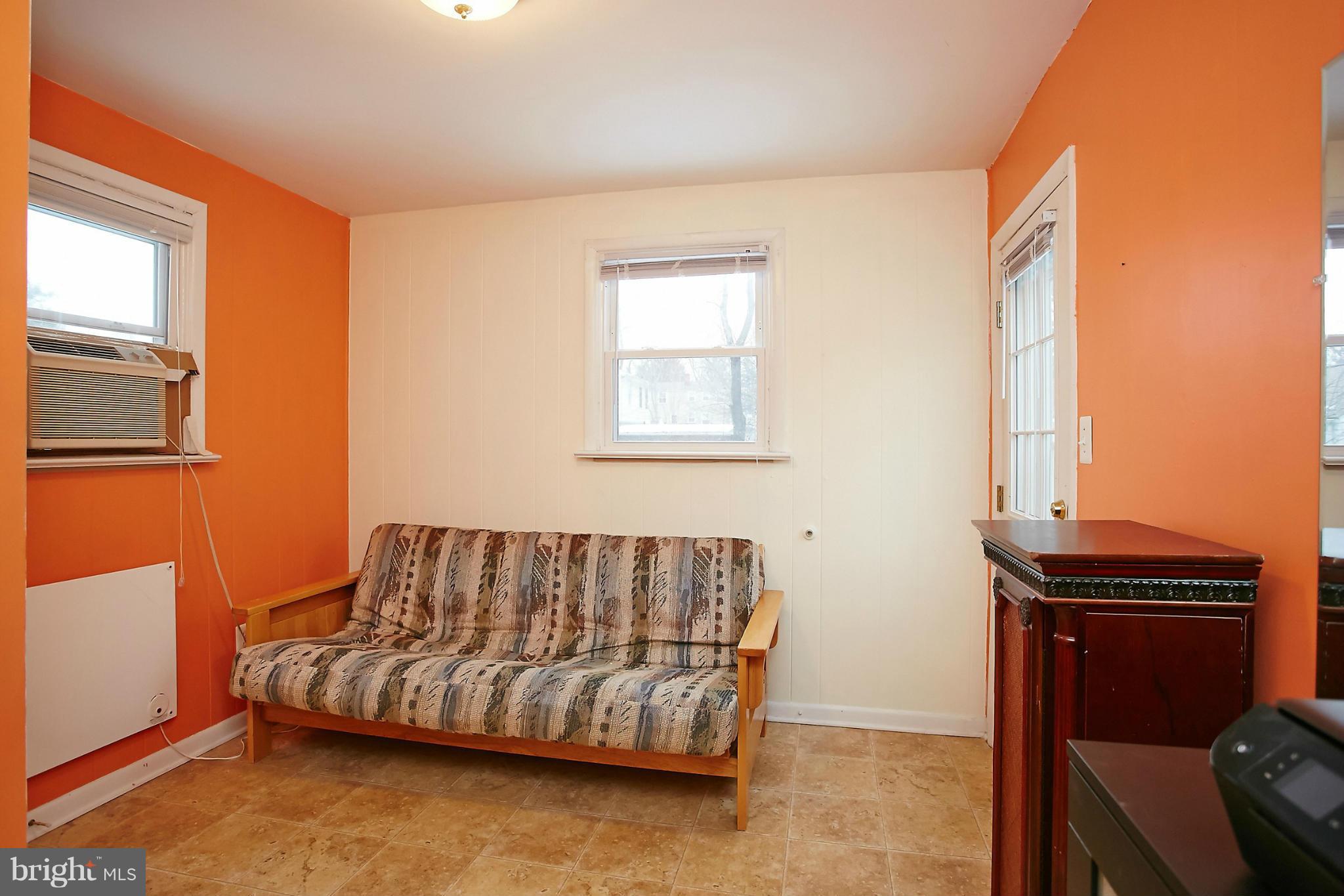 2929 Weisman Road Silver Spring, MD 20902 - Photo 12 of 22 Bedroom