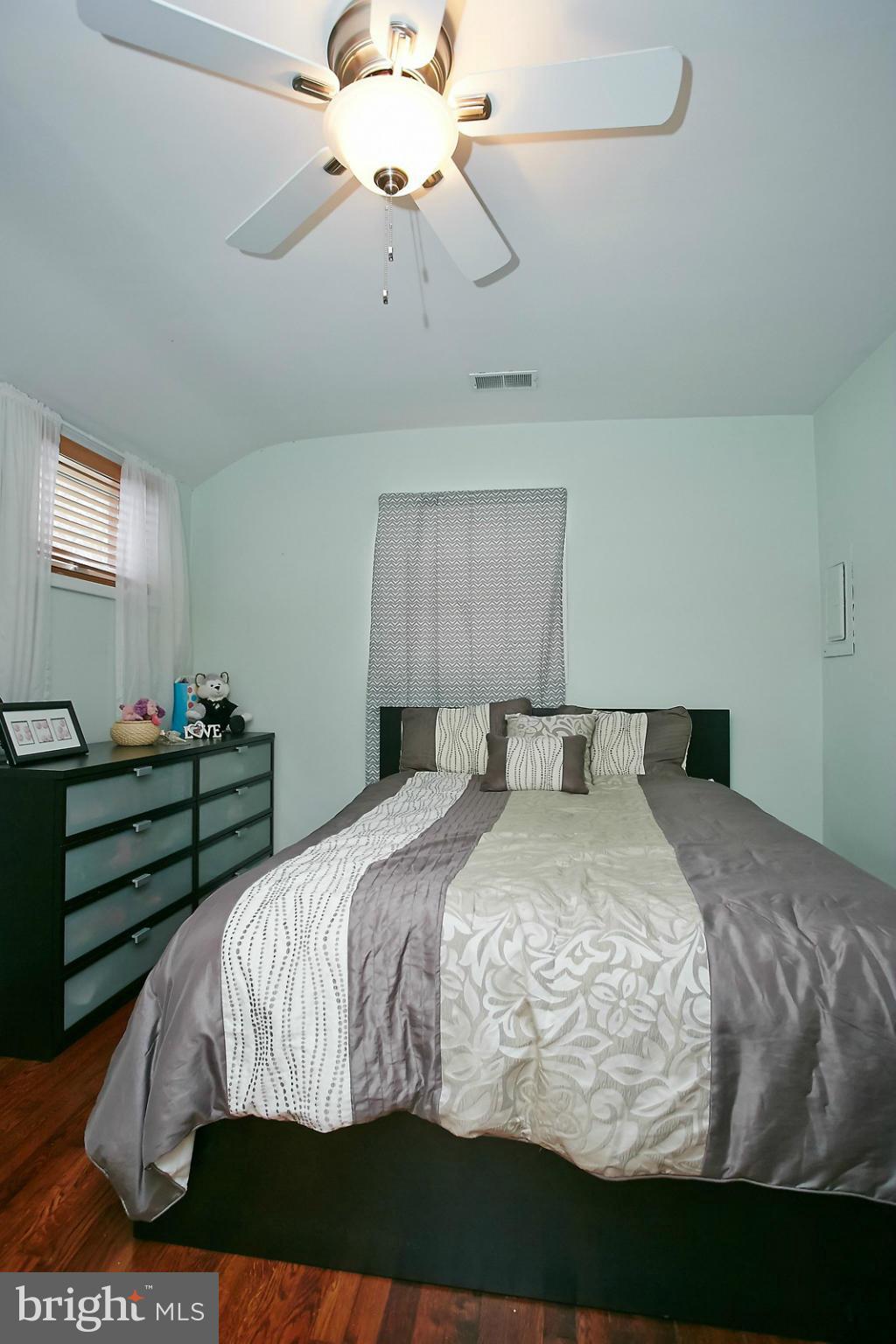 2929 Weisman Road Silver Spring, MD 20902 - Photo 15 of 22 Bedroom