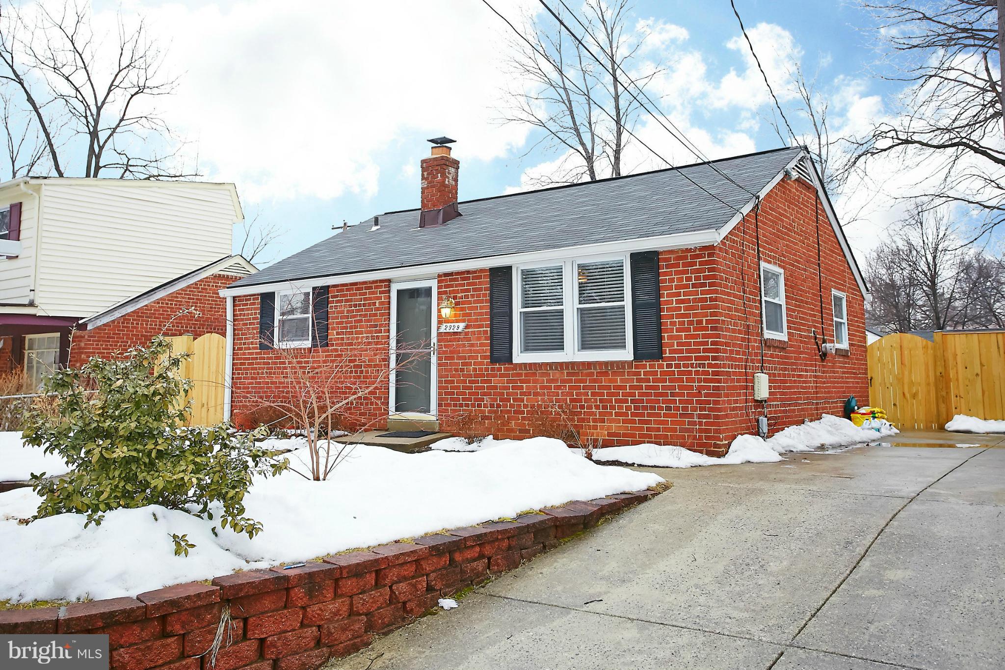 2929 Weisman Road Silver Spring, MD 20902 - Photo 3 of 22 Exterior (Front)