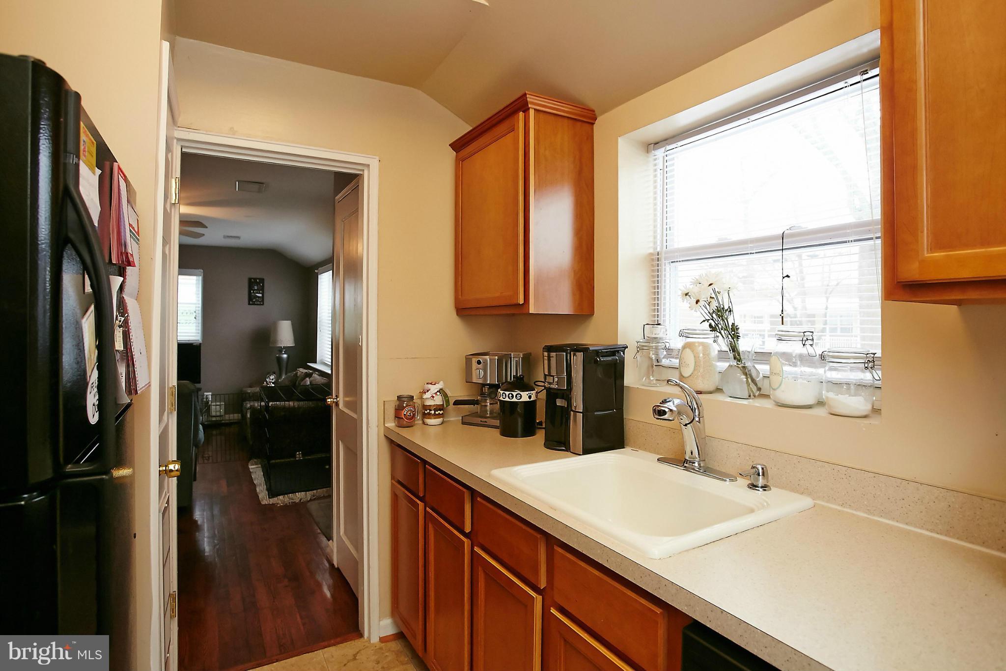 2929 Weisman Road Silver Spring, MD 20902 - Photo 8 of 22 Kitchen