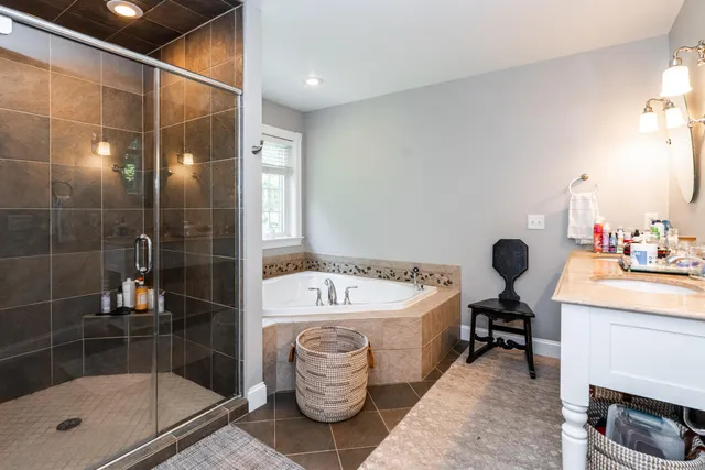 $1,270,000 | 20 Babbidge Road, Falmouth, ME 04105