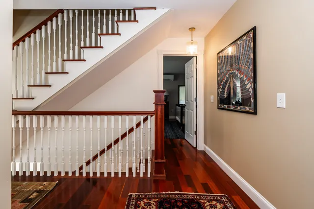 $1,270,000 | 20 Babbidge Road, Falmouth, ME 04105