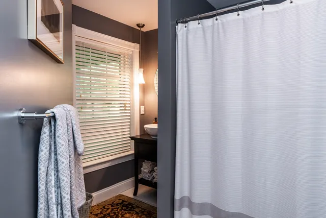 $1,270,000 | 20 Babbidge Road, Falmouth, ME 04105