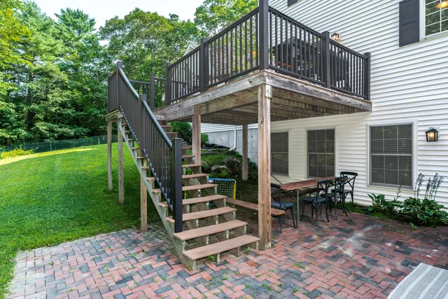 $1,270,000 | 20 Babbidge Road, Falmouth, ME 04105
