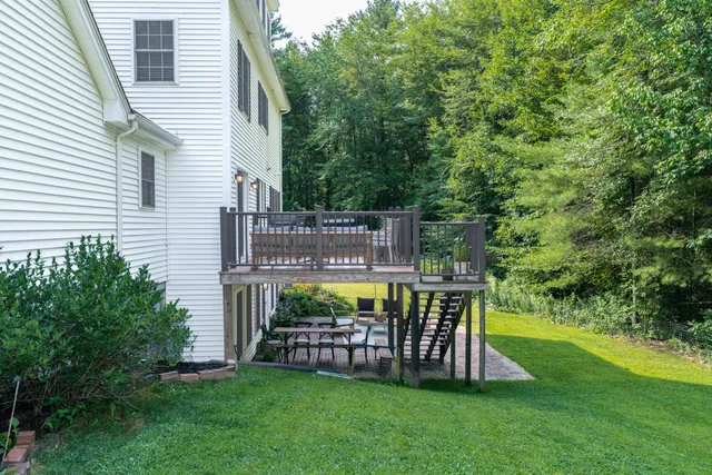 $1,270,000 | 20 Babbidge Road, Falmouth, ME 04105
