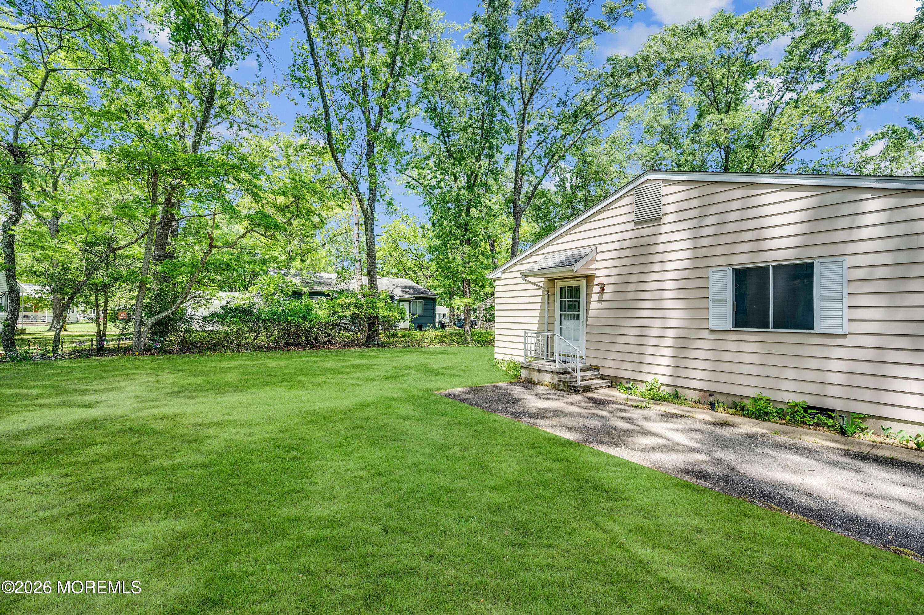 4 Indiana Way, Unit B Whiting, NJ 08759 - Photo 18 of 25 Back 1