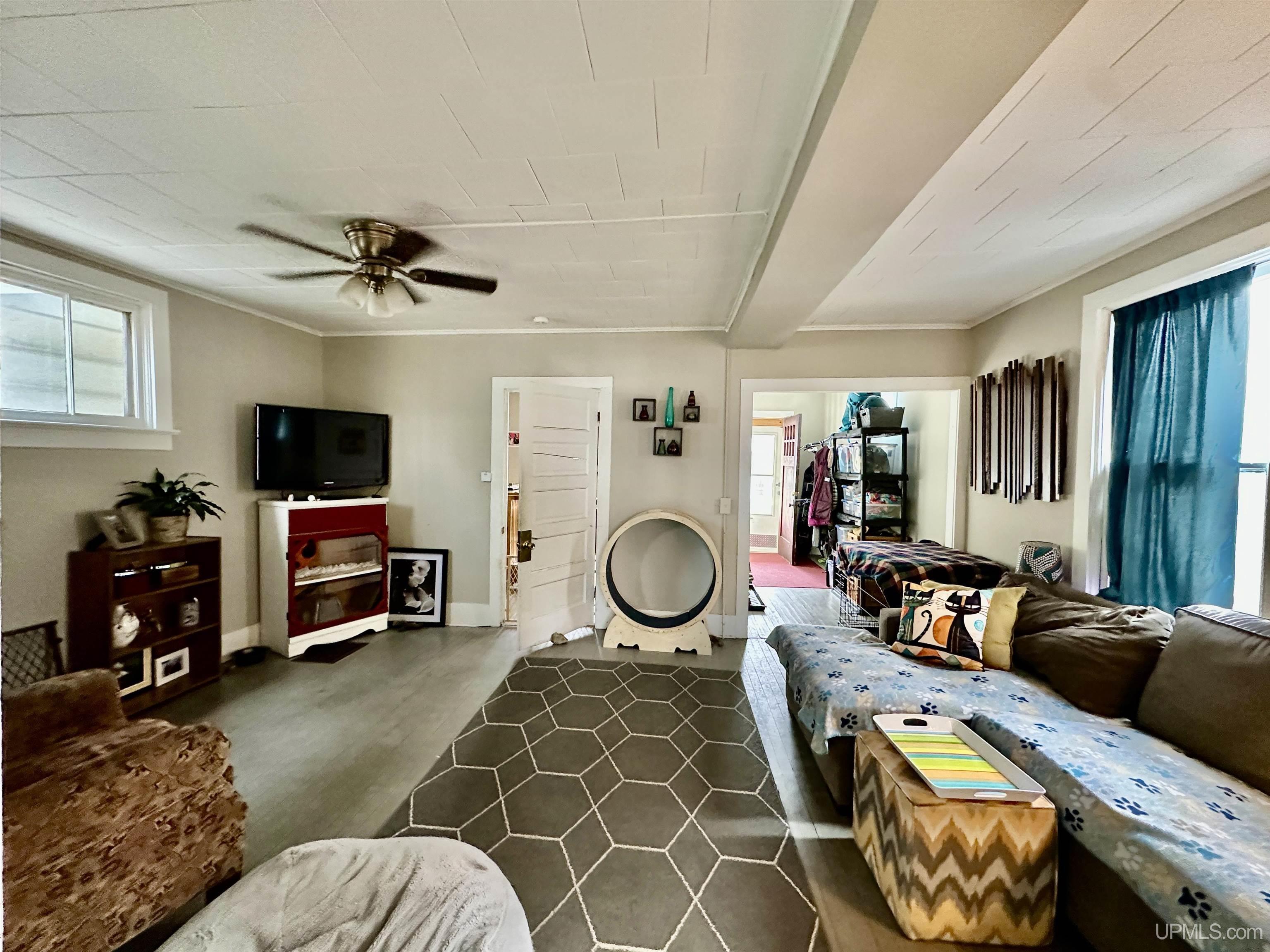 320 West Ridge Street Marquette, MI 49855 - Photo 5 of 42 Gallery Image 5