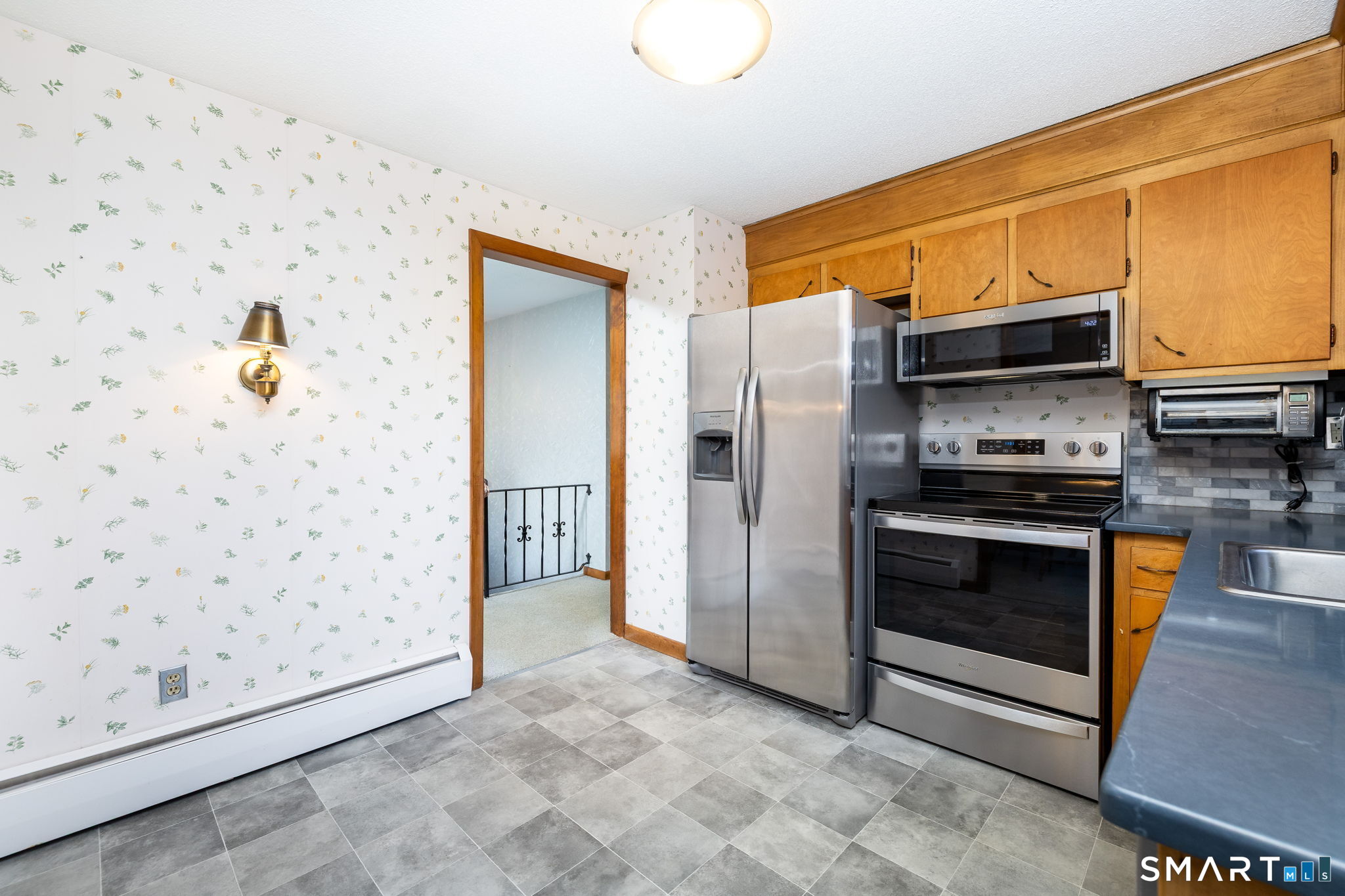 400 West Street Bolton, CT 06043 - Photo 12 of 39