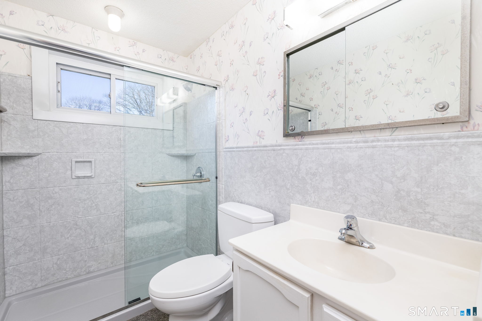 400 West Street Bolton, CT 06043 - Photo 14 of 39