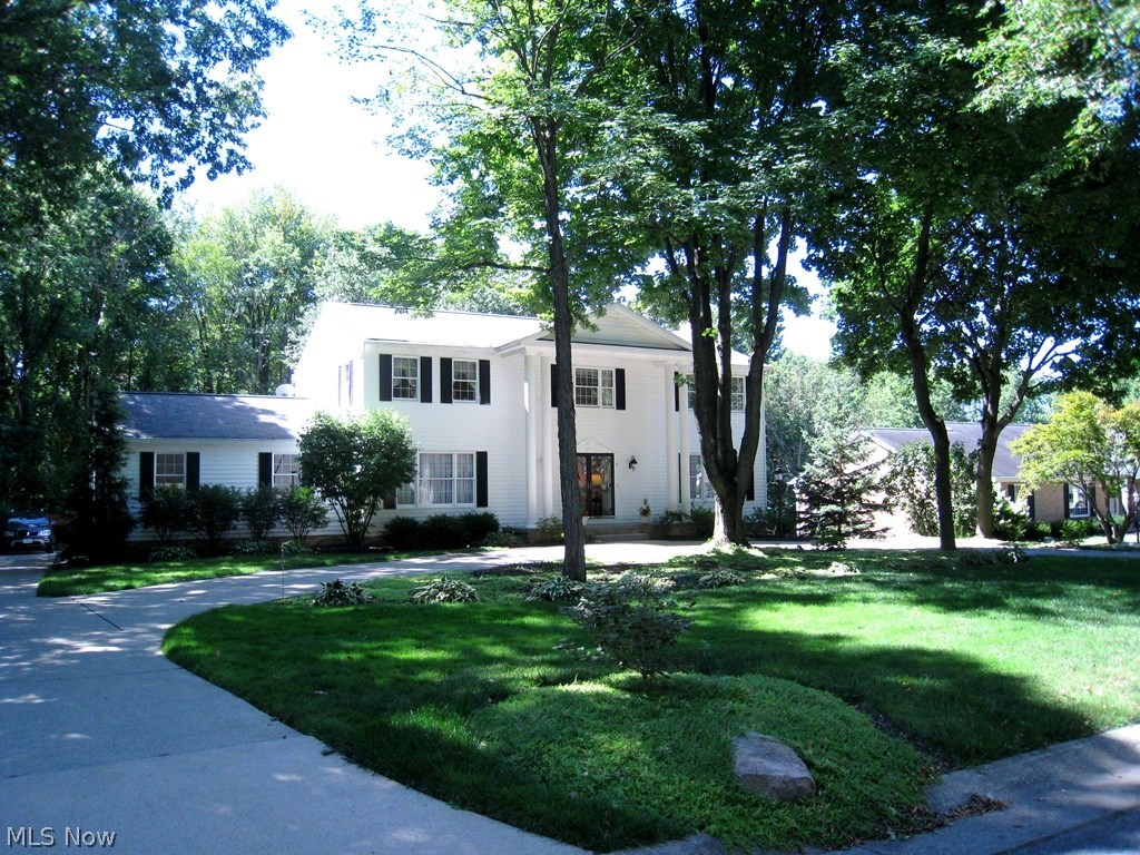 2318 Lancaster Road Akron, OH 44313 - Photo 2 of 20