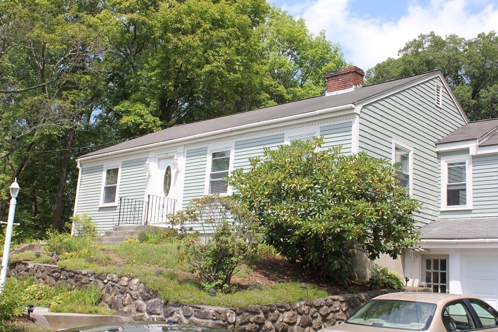 119 Berlin Road Marlborough, MA 01752 - Photo 4 of 25 Gallery Image 4