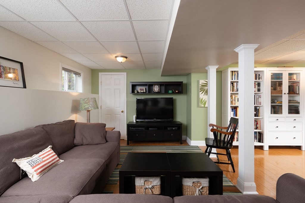 11 Daley Road Hingham, MA 02043 - Photo 29 of 42