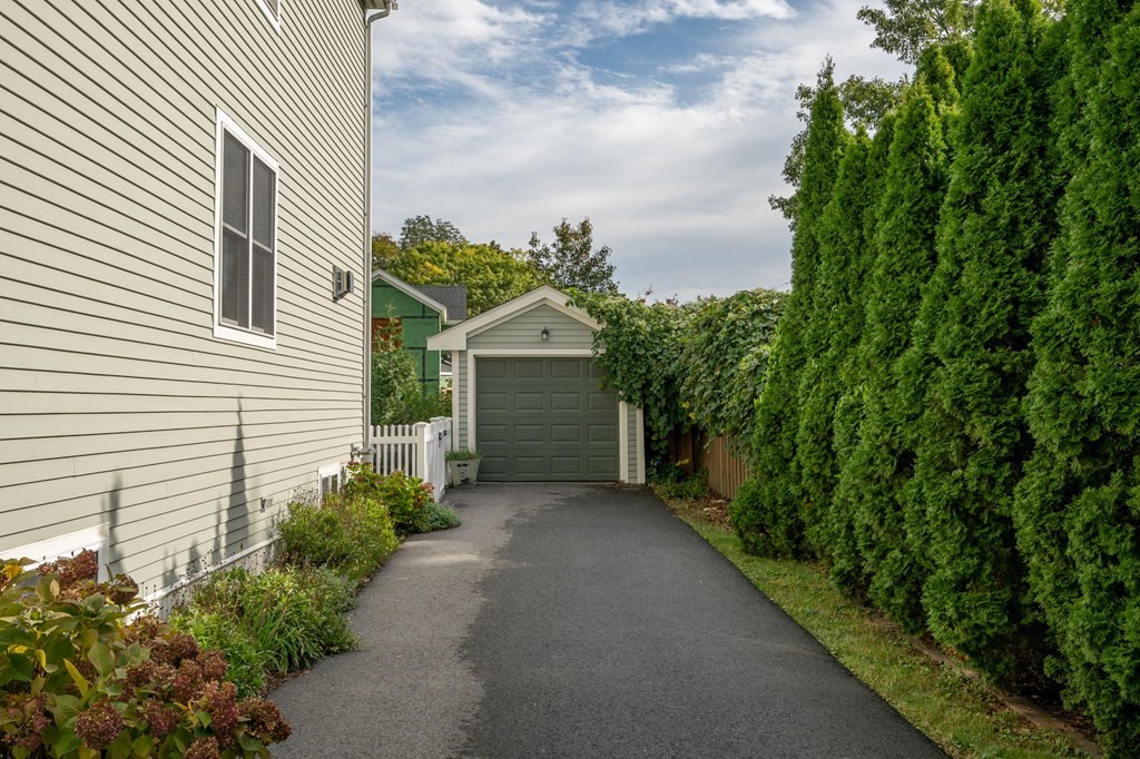 11 Daley Road Hingham, MA 02043 - Photo 32 of 42