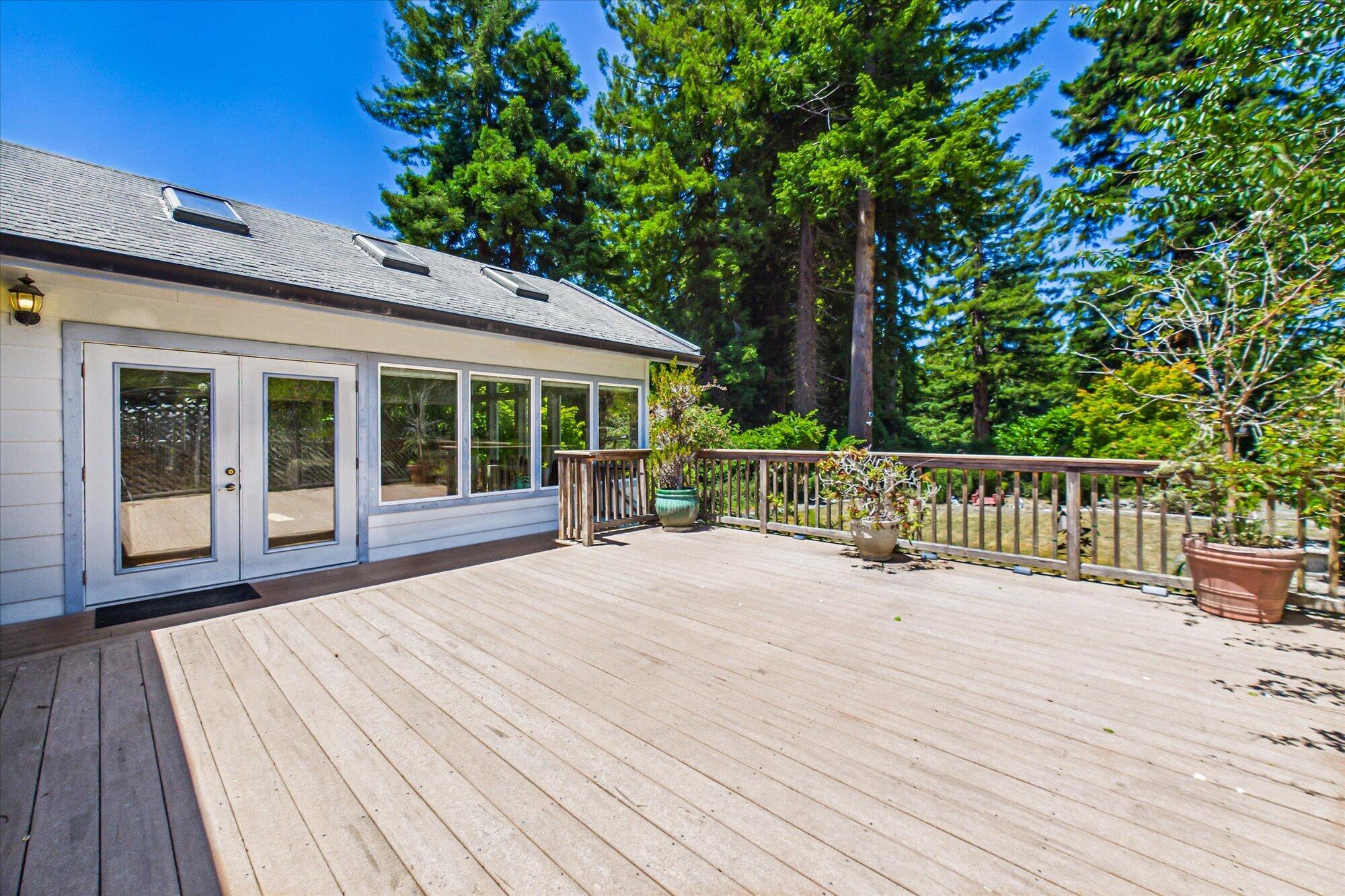 2105 Hurst Road Eureka, CA 95503 - Photo 43 of 54