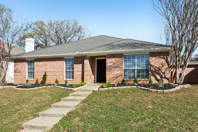 $350,000 | 5601 Chimney Rock Drive, Arlington, TX 76017
