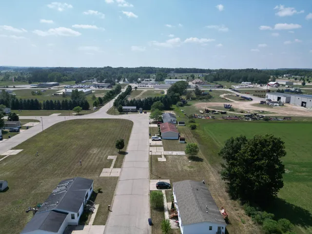 $74,999 | 20803 Grandville Road, Unit 213, Big Rapids, MI 49307