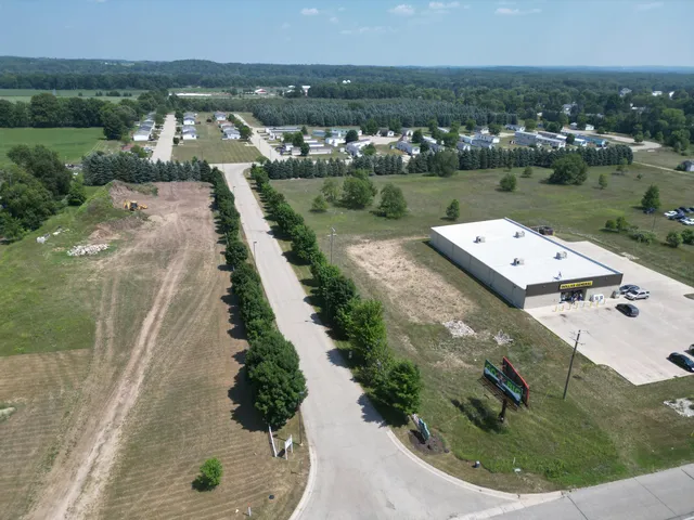 $74,999 | 20803 Grandville Road, Unit 213, Big Rapids, MI 49307