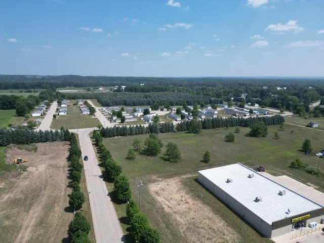 $74,999 | 20803 Grandville Road, Unit 213, Big Rapids, MI 49307