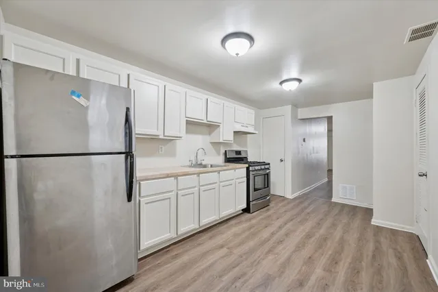 $1,800 | 1016 Potter Street, Chester, PA 19013