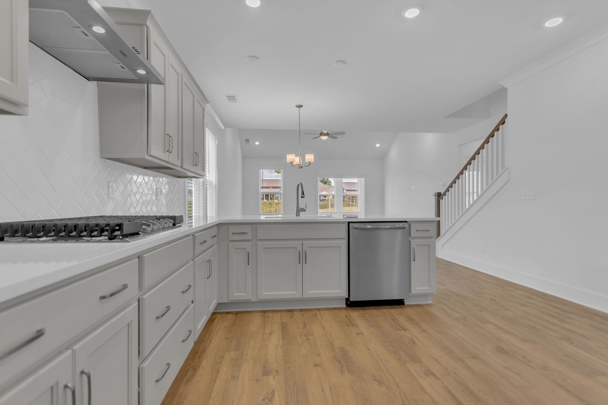 643 Conifer Drive Spring Hill, TN 37174 - Photo 7 of 42