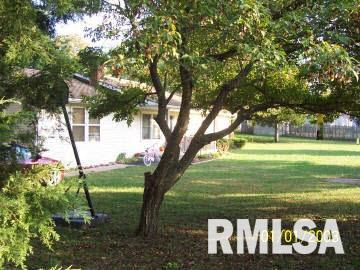 300 East Burley Valier, IL 62891 - Photo 2 of 6 Gallery Image 2