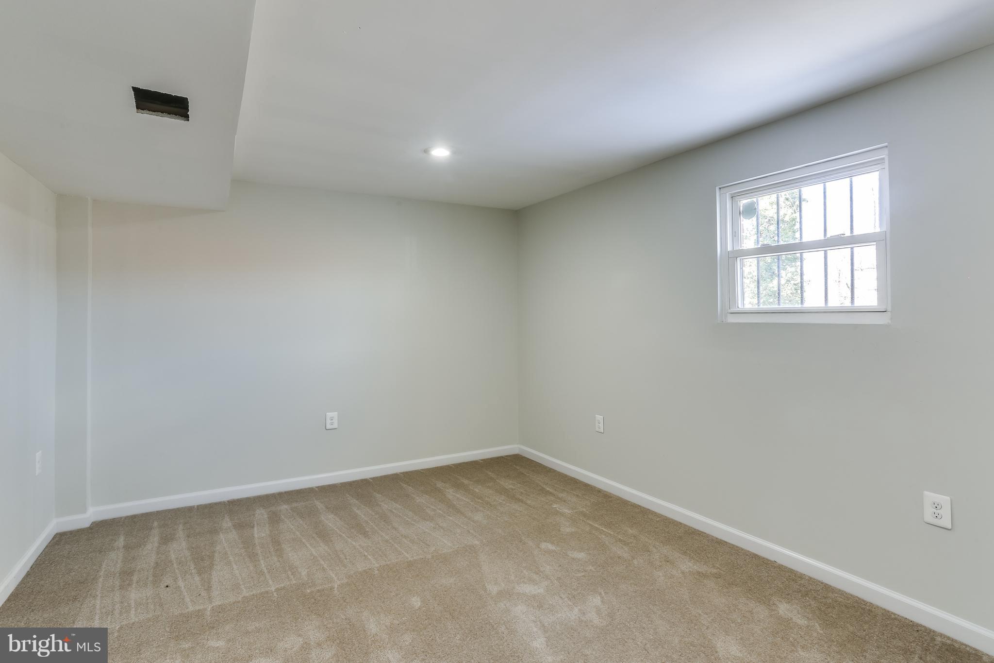 700 Brooke Road Capitol Heights, MD 20743 - Photo 12 of 21 Bedroom