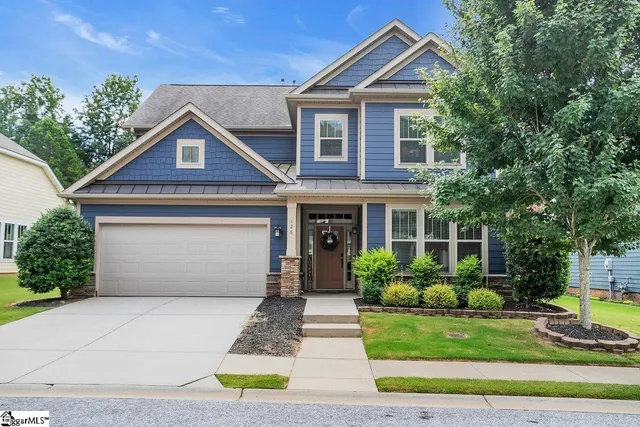 $439,900 | 128 Summer Oak Lane, Simpsonville, SC 29680