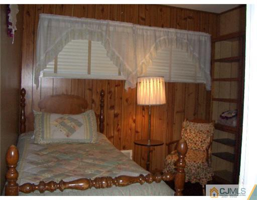 2 Colfax Road Edison, NJ 08817 - Photo 16 of 25 a view of entryway