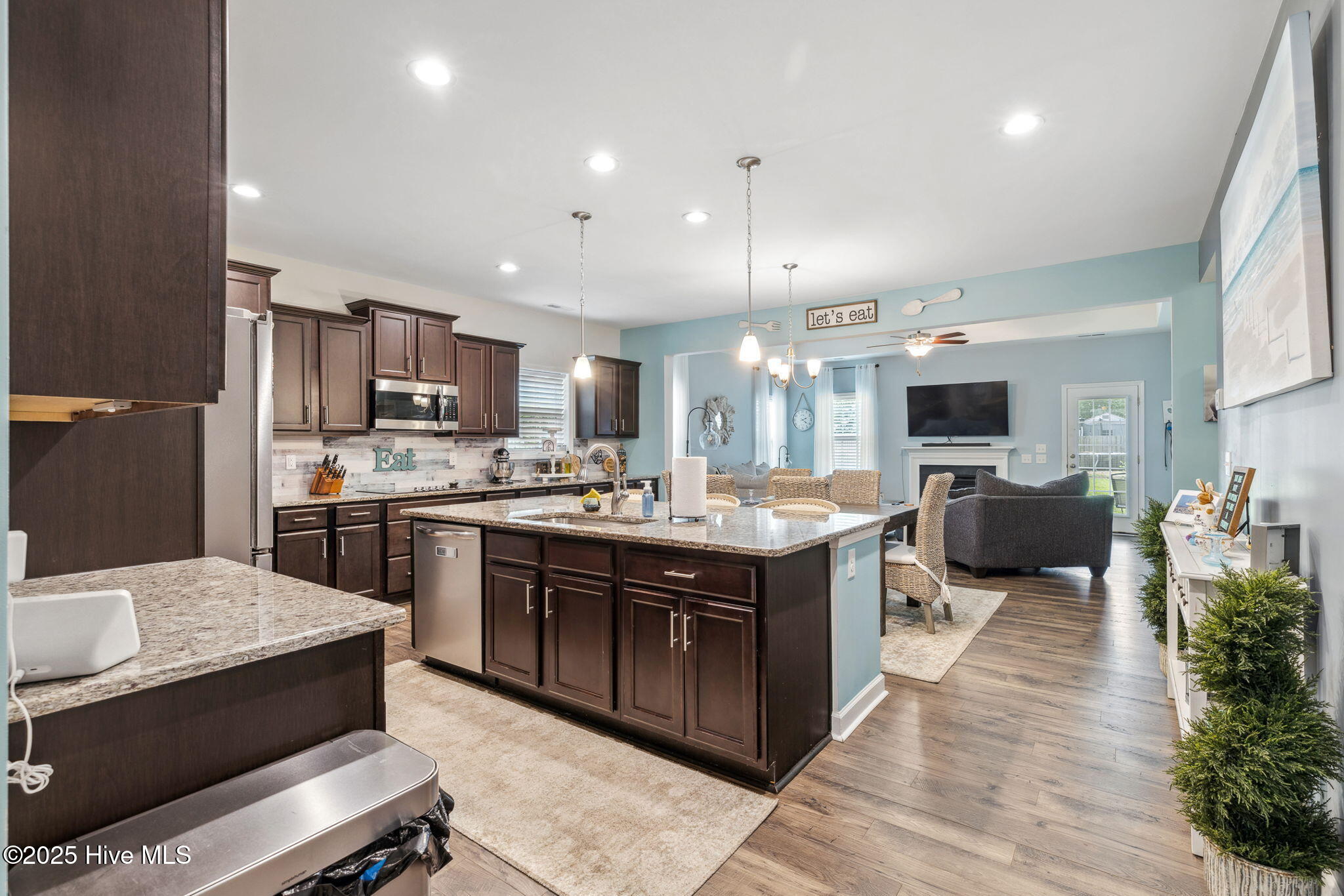 41 Chickadee Way Hampstead, NC 28443 - Photo 8 of 51 13-web-or-mls-GI - 41 Chickadee Way - Li