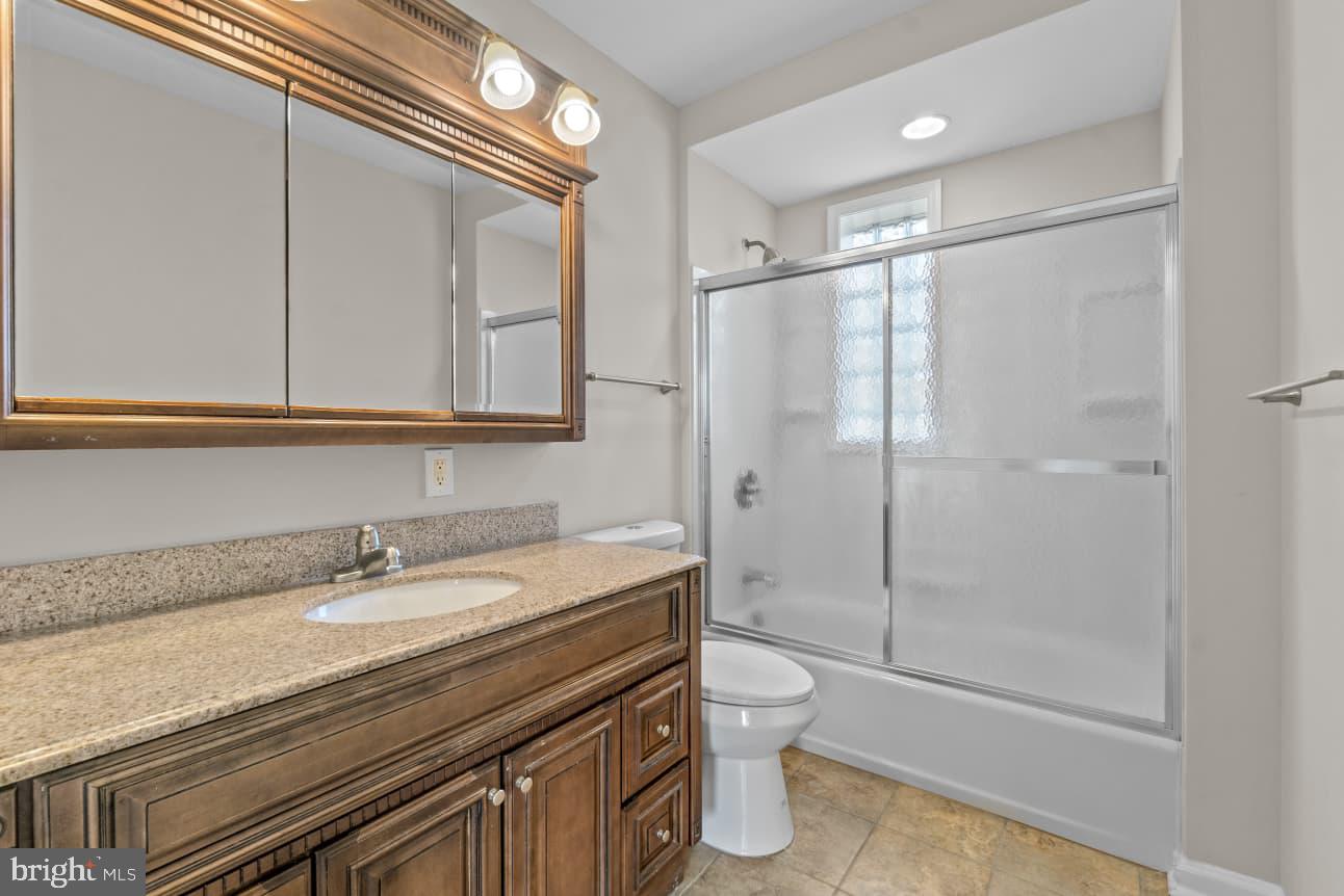 2528 Wendover Road, Unit B Baltimore, MD 21234 - Photo 14 of 22 Elegant bathroom with modern finishes.