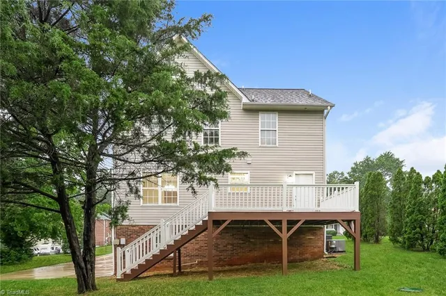 $2,085 | 142 Tumbleweed Drive, Winston-Salem, NC 27127