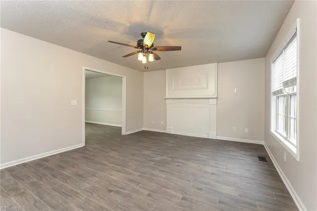 $2,085 | 142 Tumbleweed Drive, Winston-Salem, NC 27127