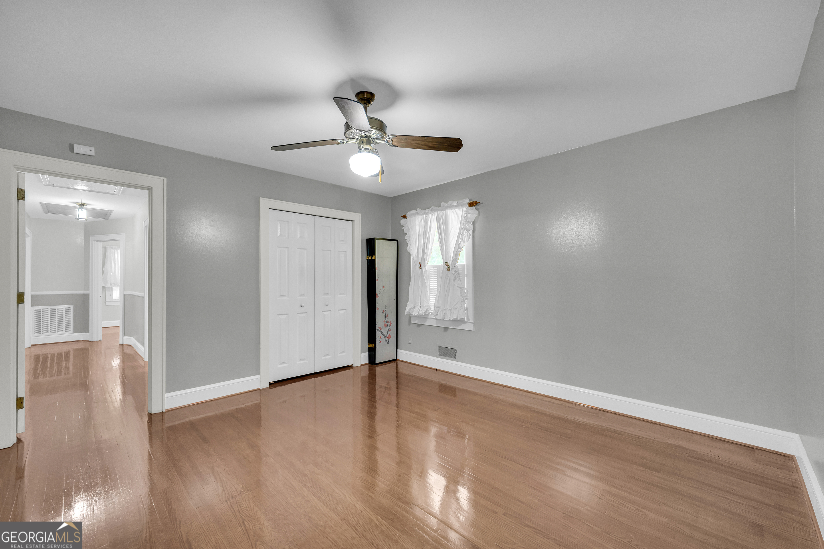 128 Smith Street Hartwell, GA 30643 - Photo 34 of 38 3rd Bedroom