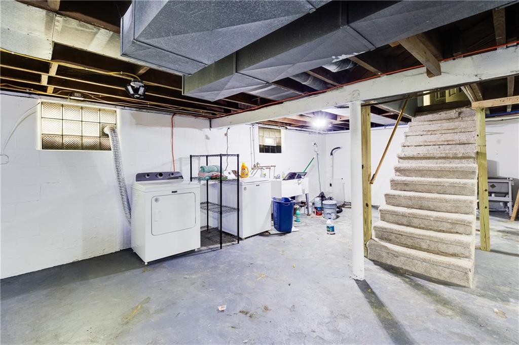 5782 North Edinburg Road Edinburg, PA 16116 - Photo 39 of 40