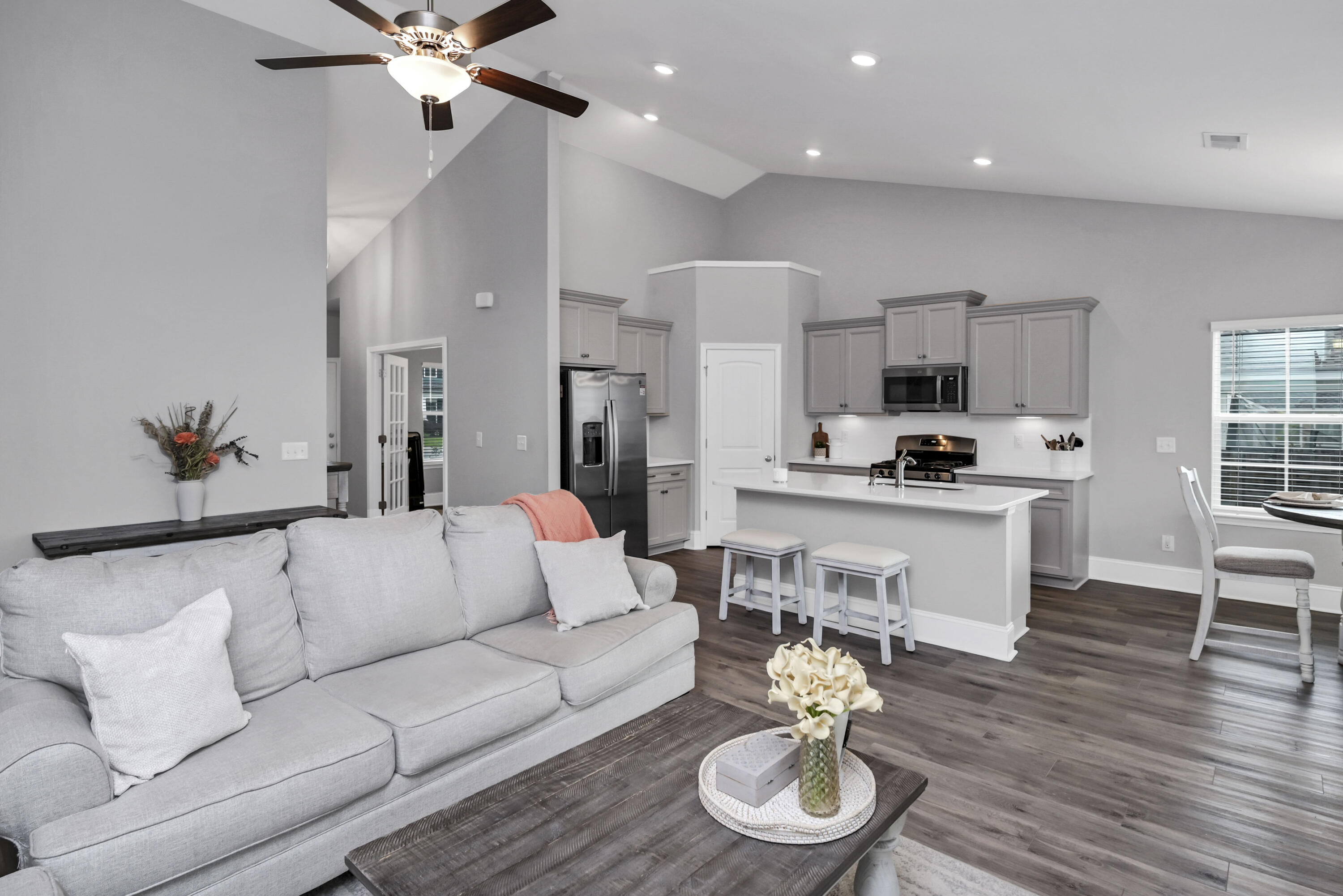 4041 Summerland Way Elgin, SC 29045 - Photo 10 of 23 37