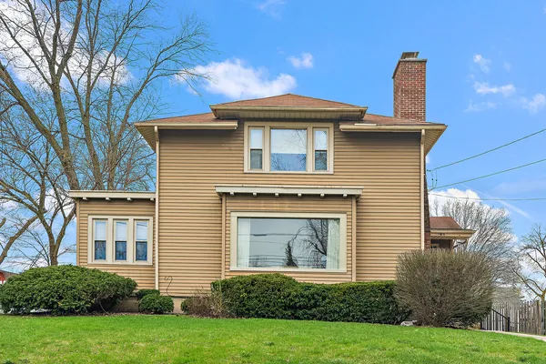 $299,000 | 17930 Homewood Avenue, Homewood, IL 60430