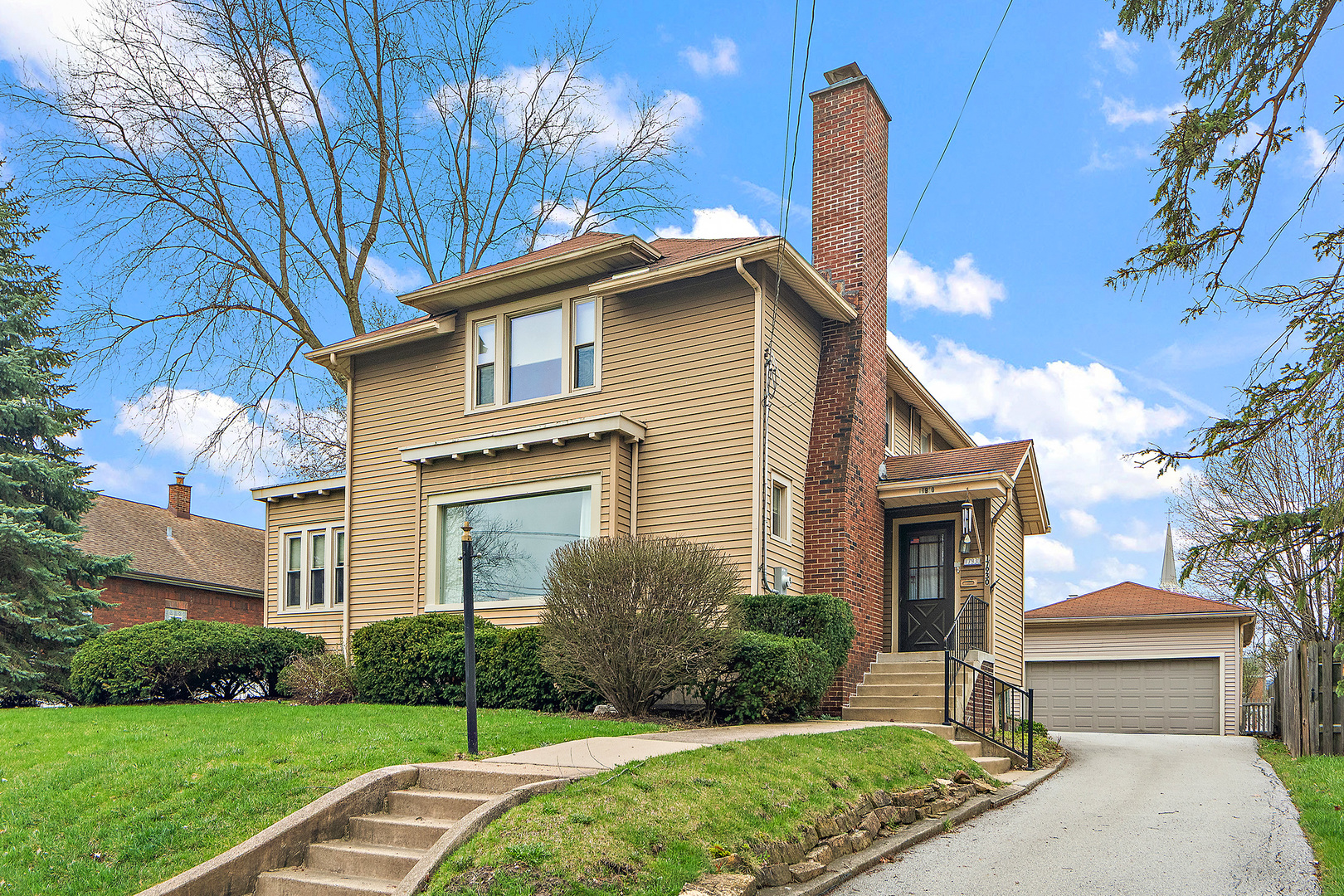 17930 Homewood Avenue Homewood, IL 60430 - Photo 2 of 30 a front view of a house with garden