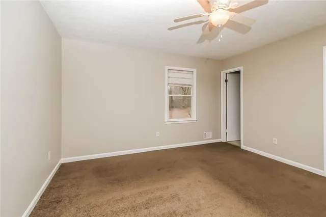 $250,000 | 4636 Hamlet Walk Southeast, Conyers, GA 30094