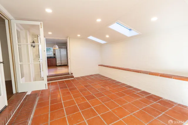 $9,000 | 1030 Ulloa Street, San Francisco, CA 94127