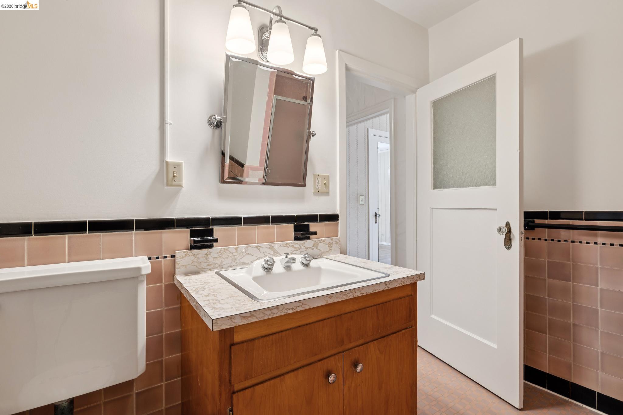 111 Windsor Avenue Kensington, CA 94708 - Photo 26 of 41
